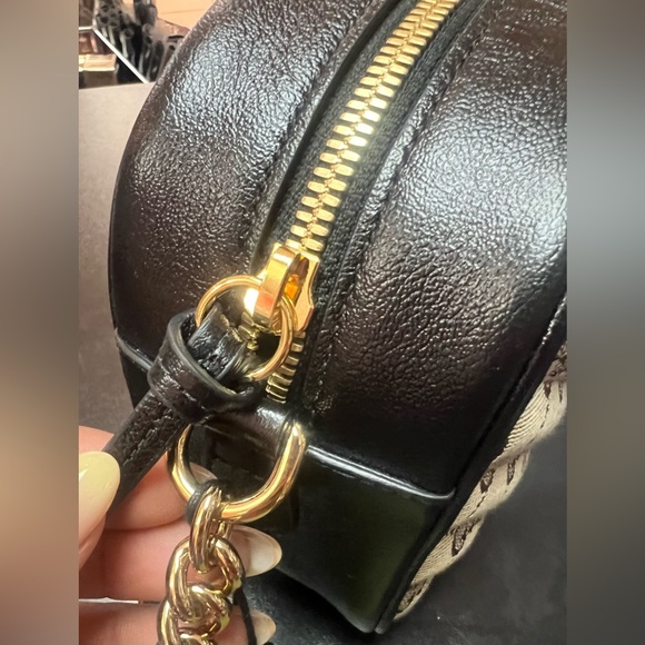 Gucci GG Monogram Canvas Marmont Chain Crossbody Bag Beige Black - Picture 11 of 15